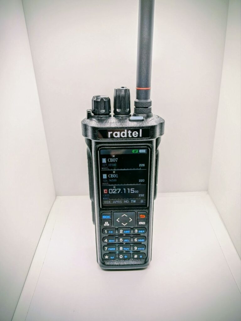 Radtel RT-950 Pro recensione: CB, SSB, GPS/APRS e multibanda - RadioGuru.it